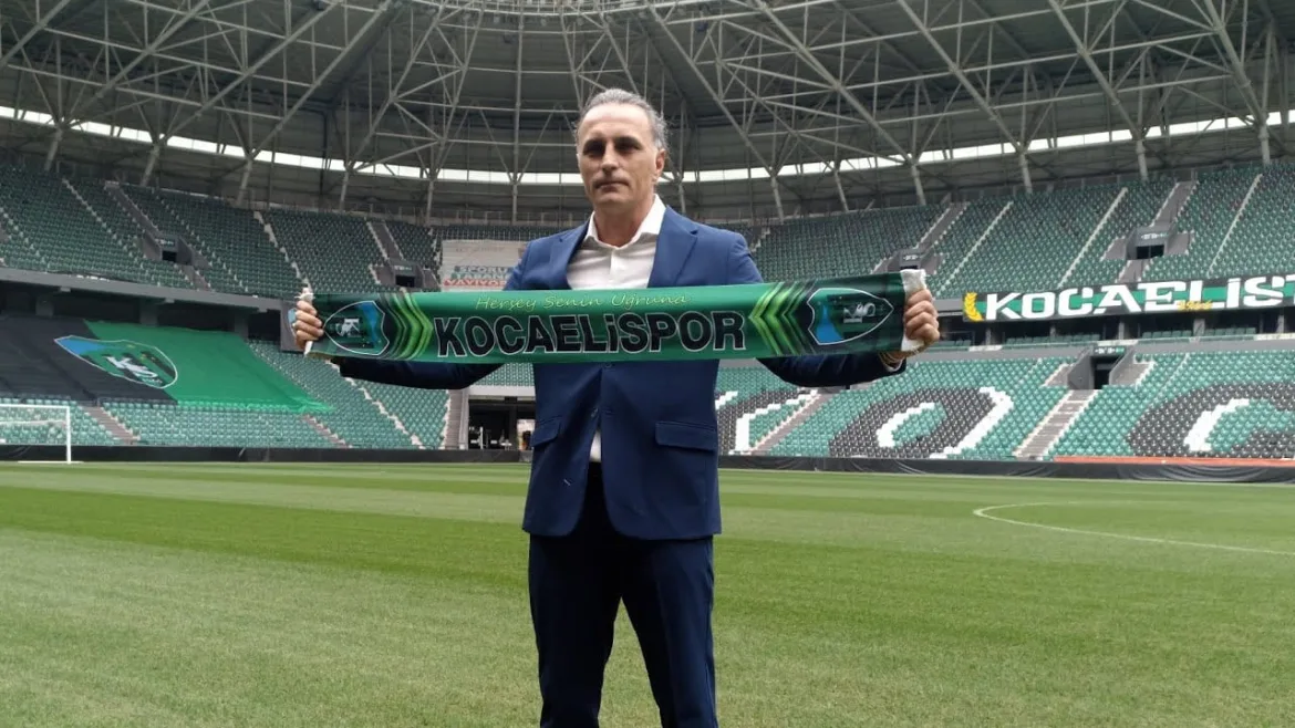 Kocaelispor yeni Teknik Direktörü Mustafa Gürsel imza sonrası neler söyledi? 21 Şubat 2024 | Özgür Kocaeli