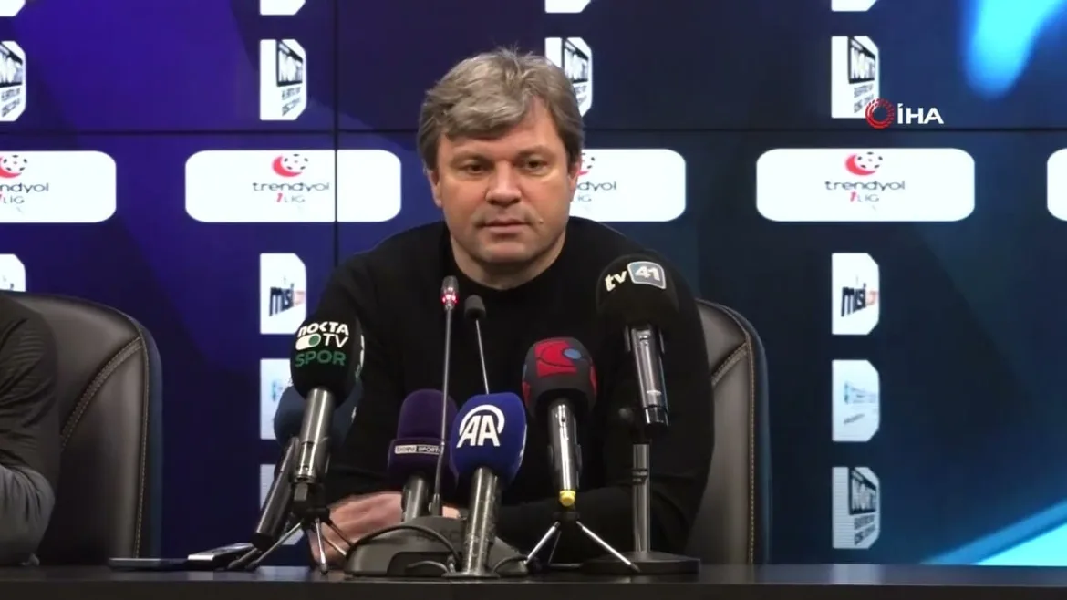 Ertuğrul Sağlam: Uyumsuzluğumuzun altında… 18 Şubat 2024 | Ajansspor