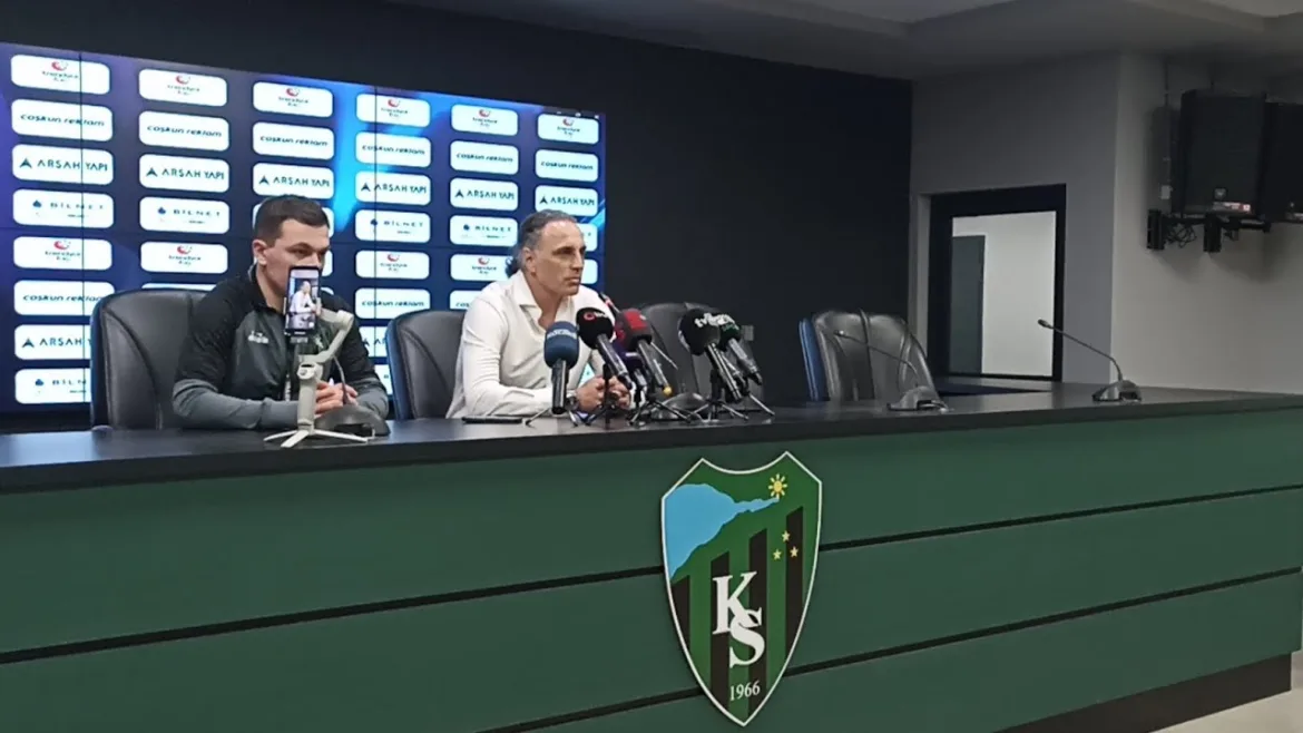 Kocaelispor Teknik Direktörü Mustafa Gürsel, Göztepe maçı sonrası konuştu 4 Nisan 2024 | Özgür Kocaeli
