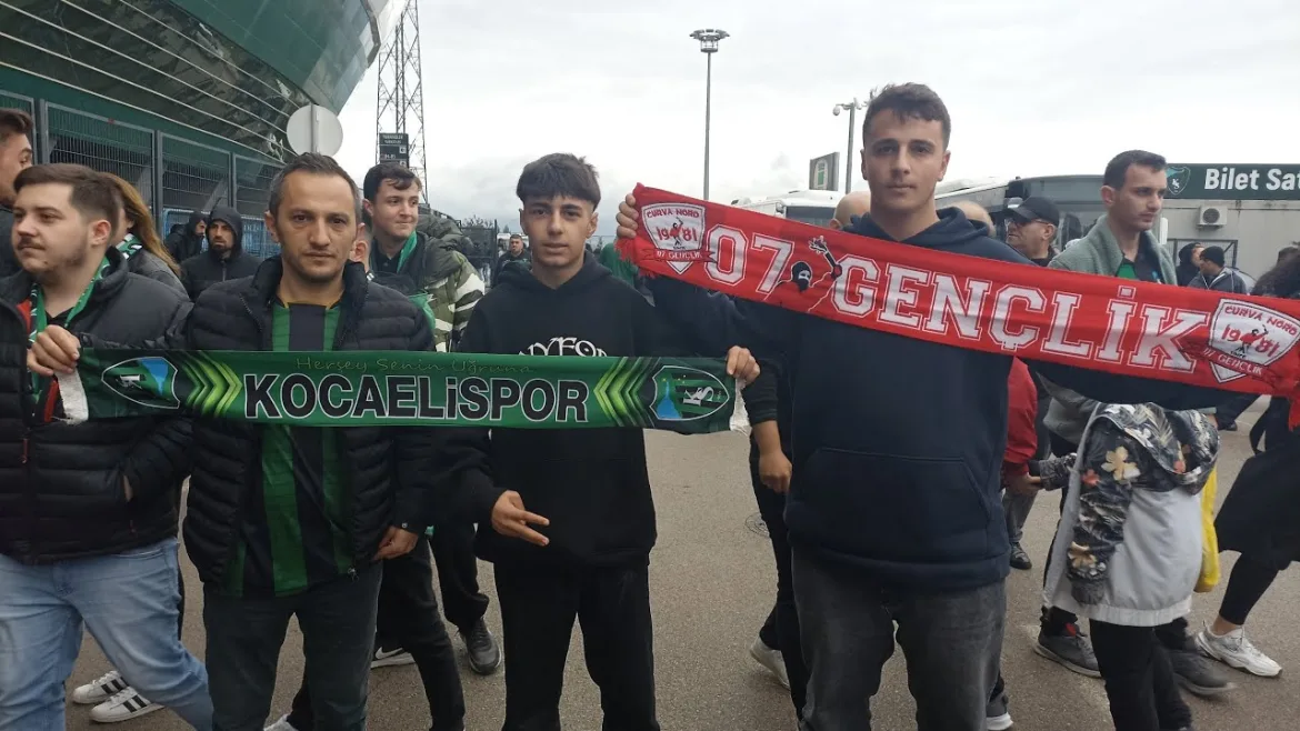 Kocaelispor-Sakaryaspor maçı öncesi taraftar konuştu 11 Mayıs 2024 | Özgür Kocaeli