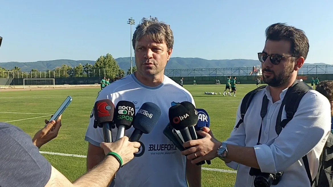 Kocaelispor Teknik Direktörü Ertuğrul Sağlam yeni sezonla ilgili konuştu 28 Haziran 2024 | Özgür Kocaeli