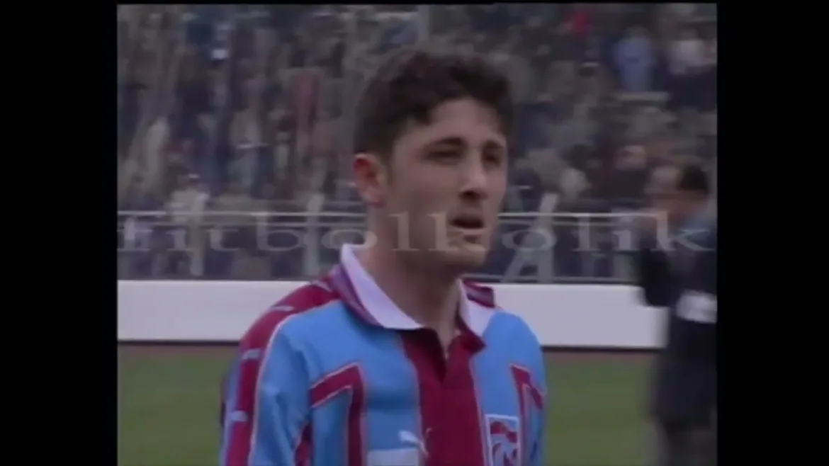 TRABZONSPOR-KOCAELİSPOR ÖZET 1998-99 SEZONU 3 Temmuz 2024 | Nostalji Maçlar
