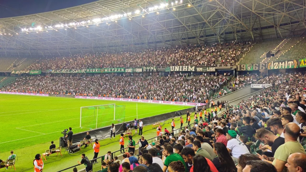 Kocaelispor – Erzurumspor FK Tribün Klibi 24 Ağustos 2024 | Emrah Özşahin